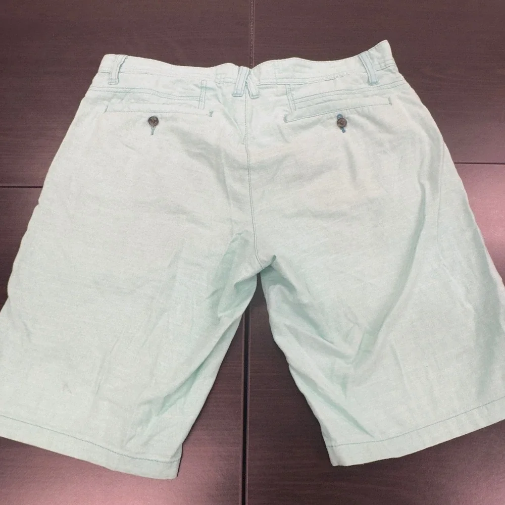 Modern Amusement Shorts Flat‎ Front Casual Walk Shorts Bird Logo Size 32